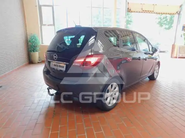 2017 Opel MERIVA