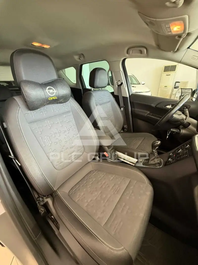 2017 Opel MERIVA