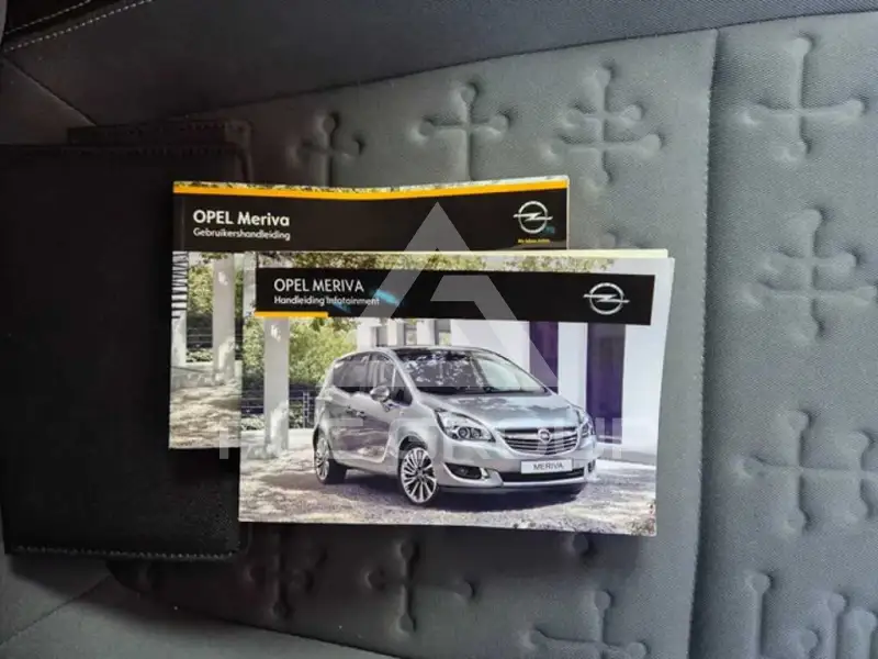 2017 Opel MERIVA