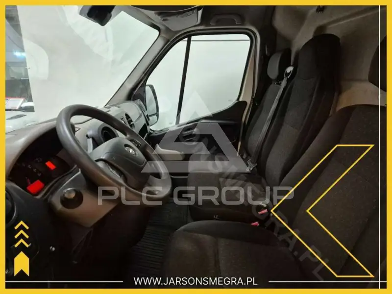 2017 Opel Movano