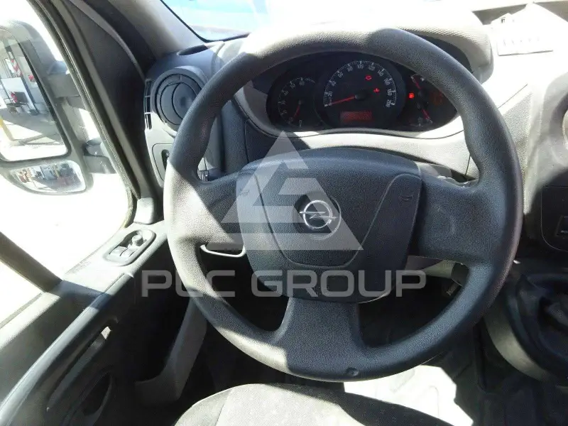 2017 Opel Movano