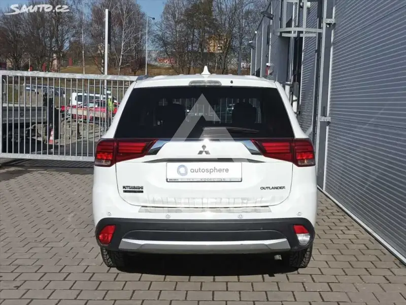 2018 Mitsubishi OUTLANDER