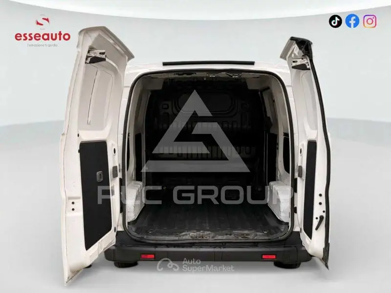 2018 Nissan NV