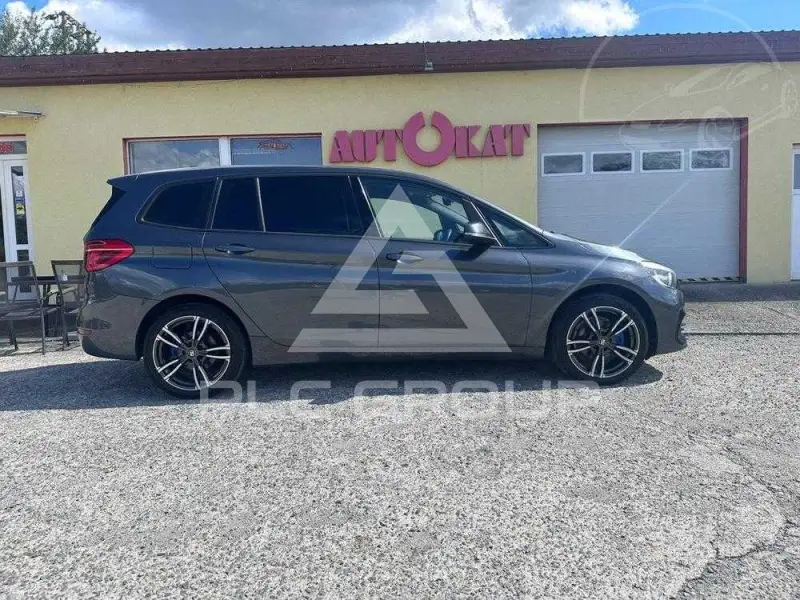 2018 BMW 218