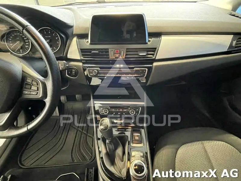 2018 BMW 218