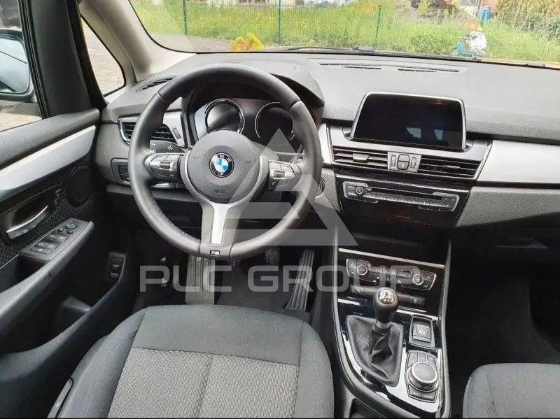 2018 BMW 218