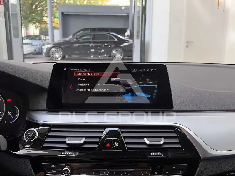 2018 BMW 523