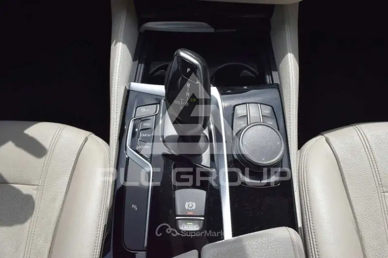 2018 BMW 523