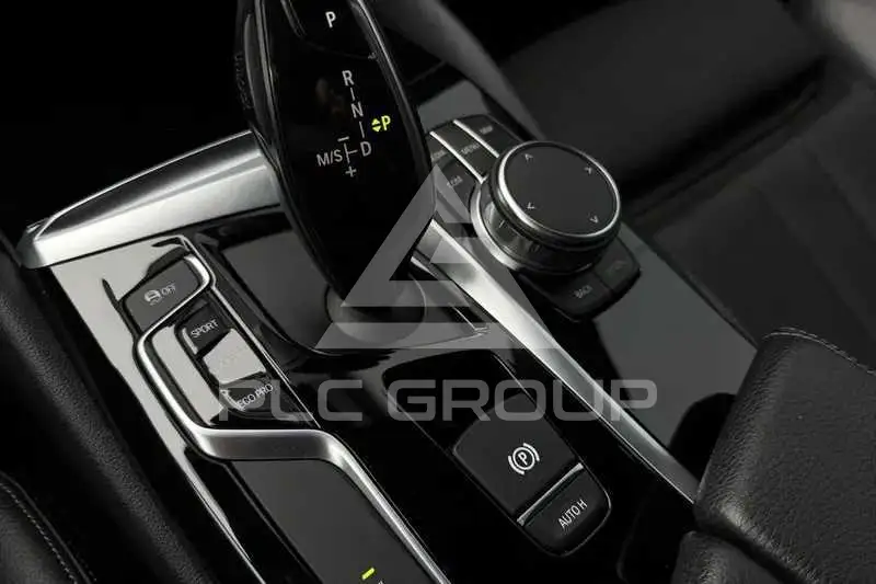 2018 BMW 523