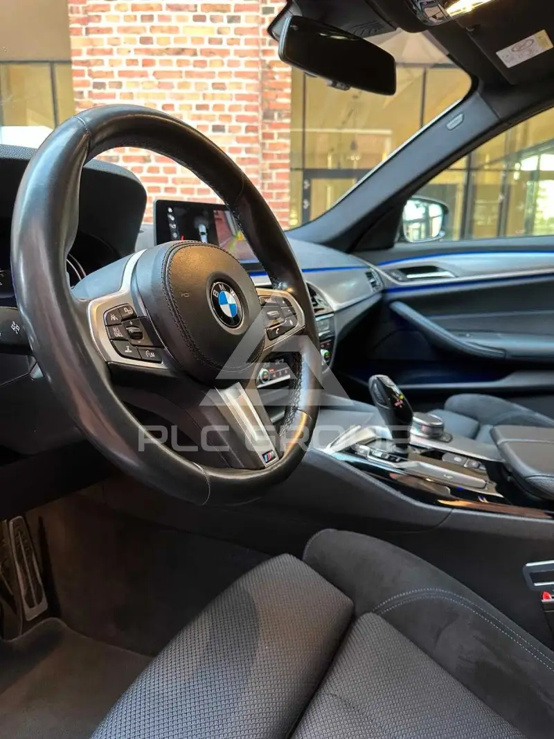 2018 BMW 523