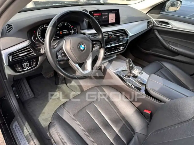 2018 BMW 523