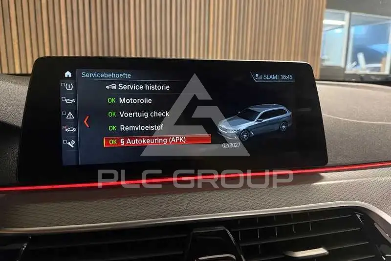 2018 BMW 523