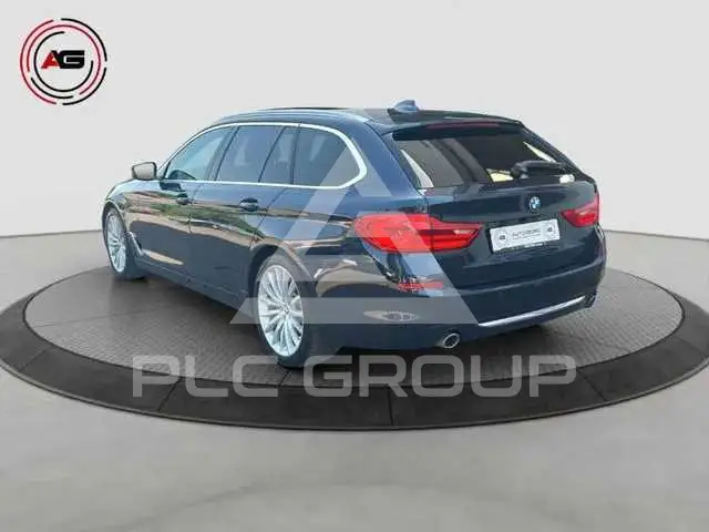 2018 BMW 523