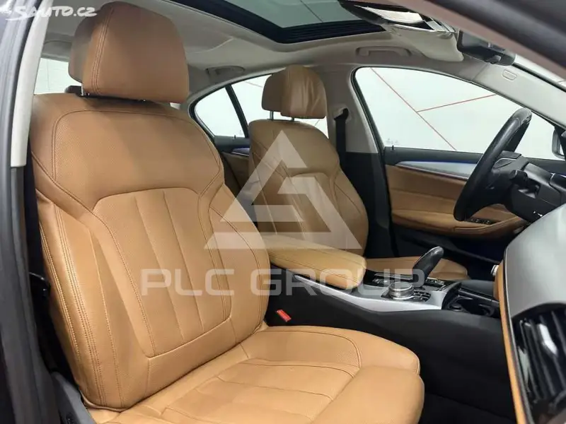 2018 BMW 523