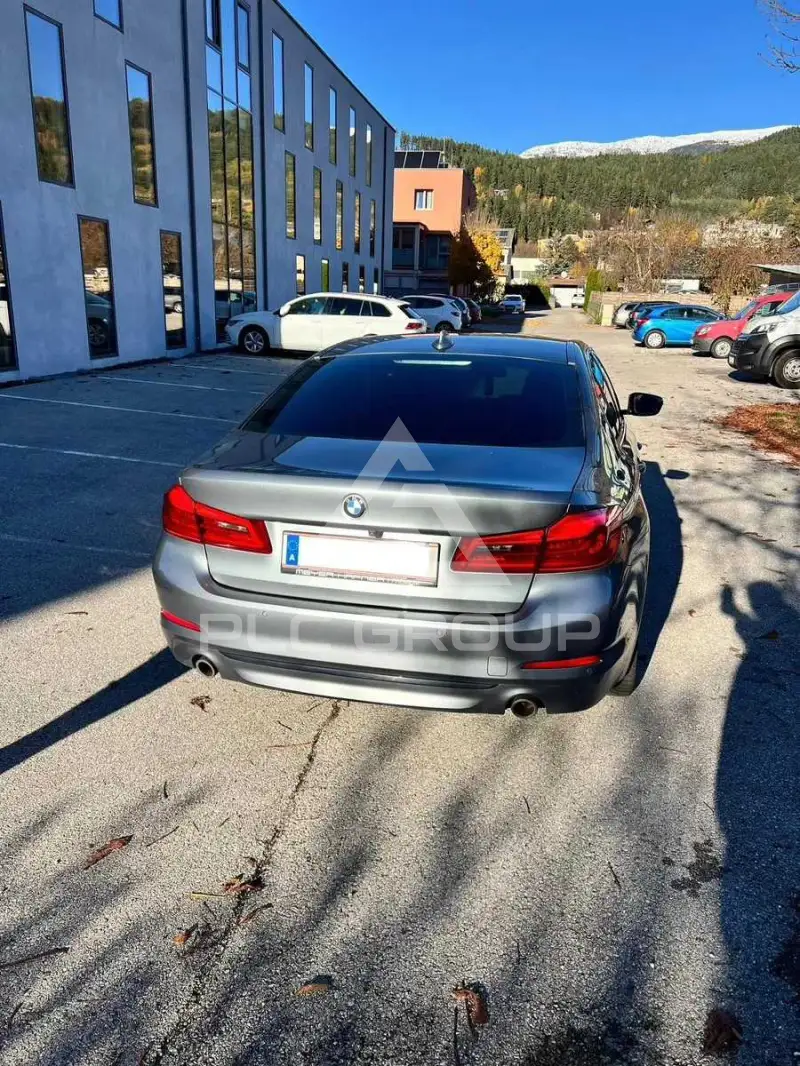 2018 BMW 523