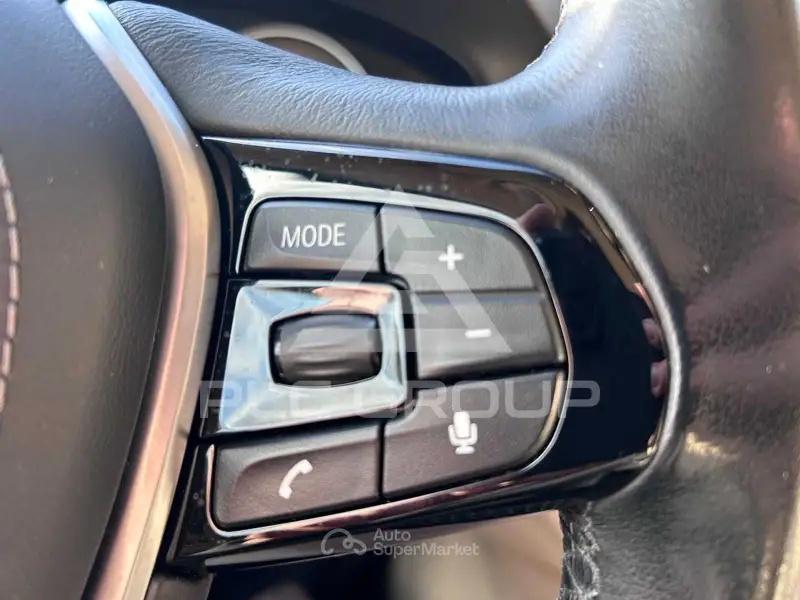 2018 BMW 523