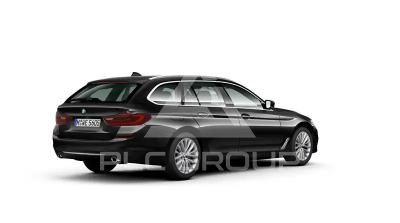 2018 BMW 523