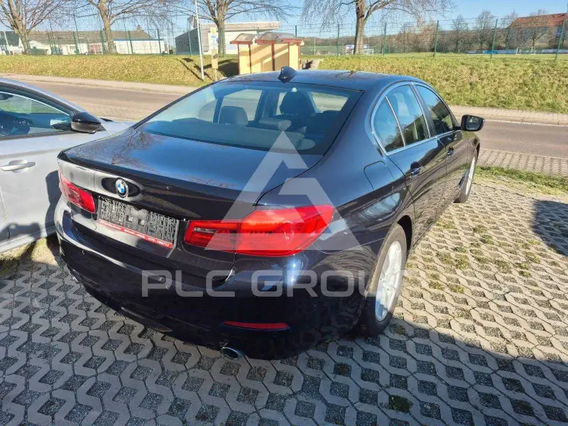 2018 BMW 523
