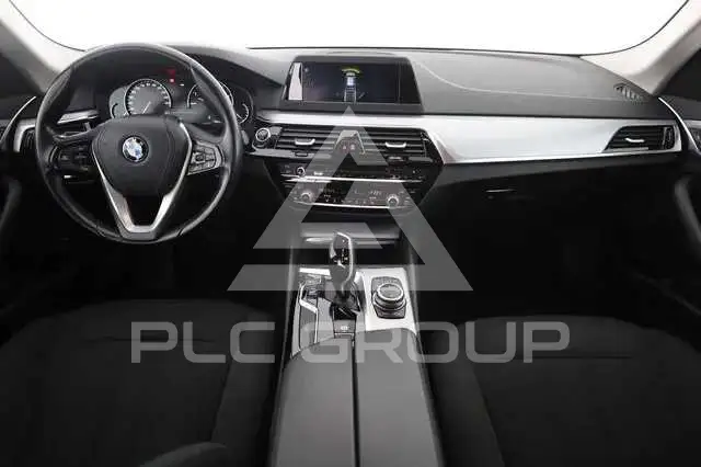 2018 BMW 523