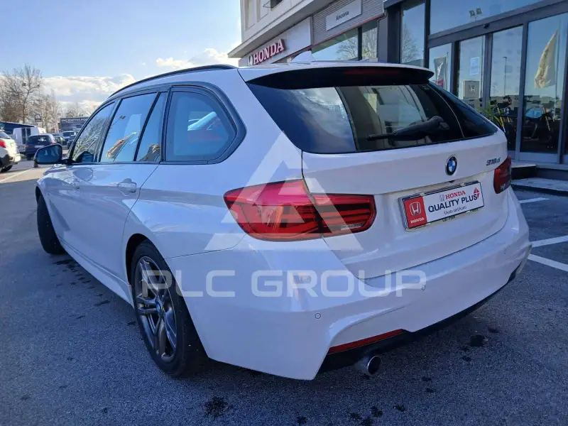 2018 BMW 330
