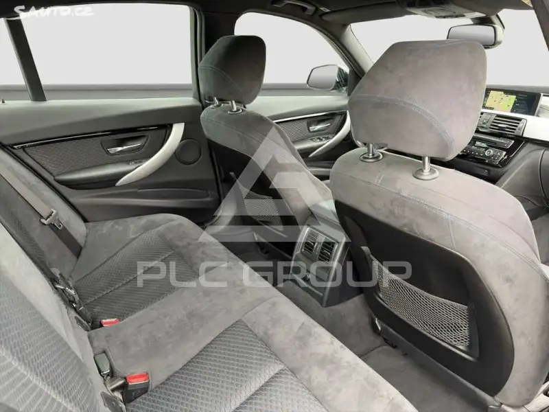 2018 BMW 330