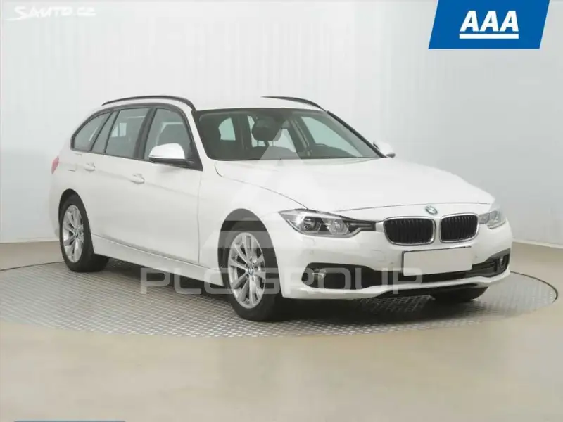 2018 BMW 330