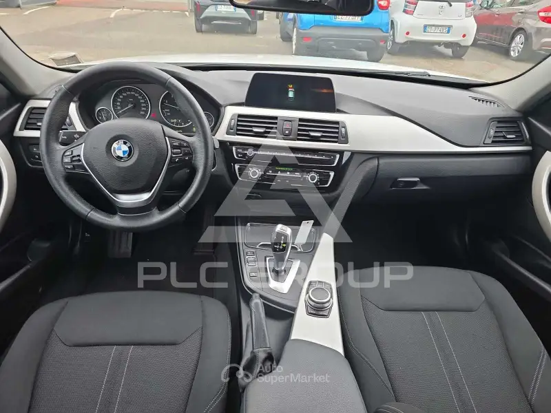 2018 BMW 330