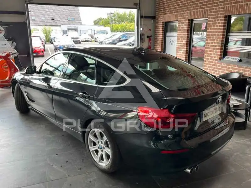 2018 BMW 330