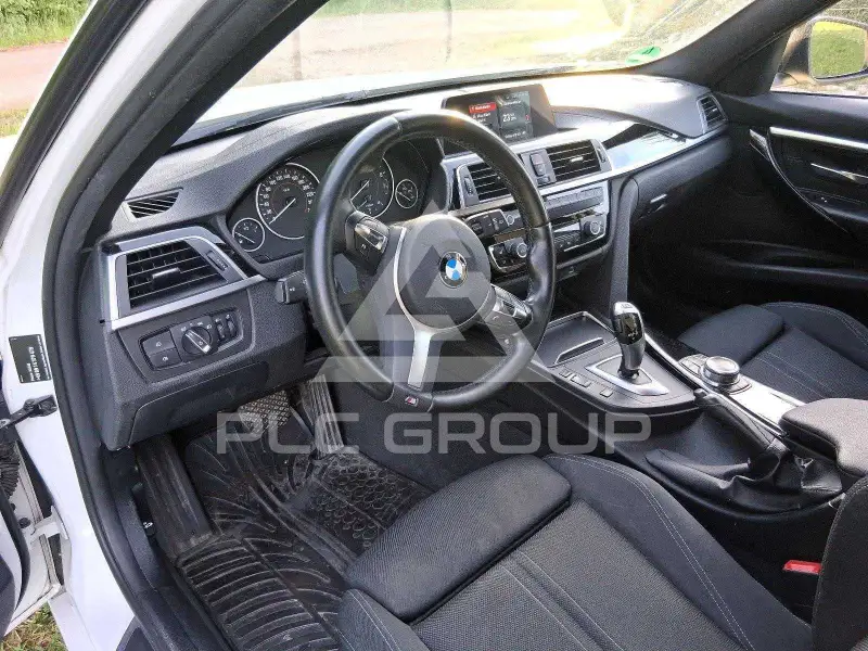 2018 BMW 330