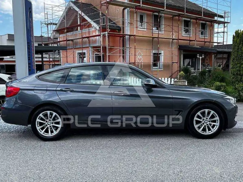 2018 BMW 330