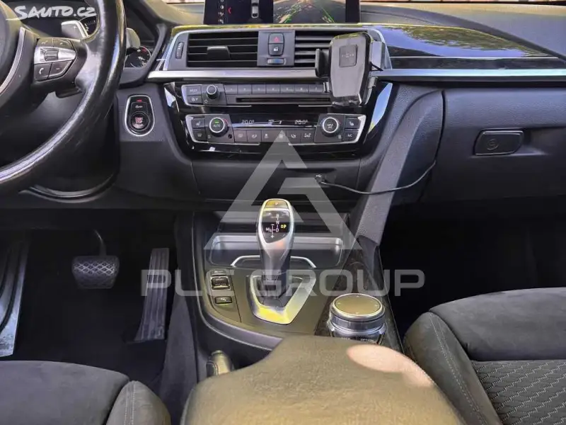 2018 BMW 330