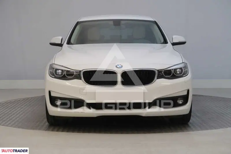 2018 BMW 330