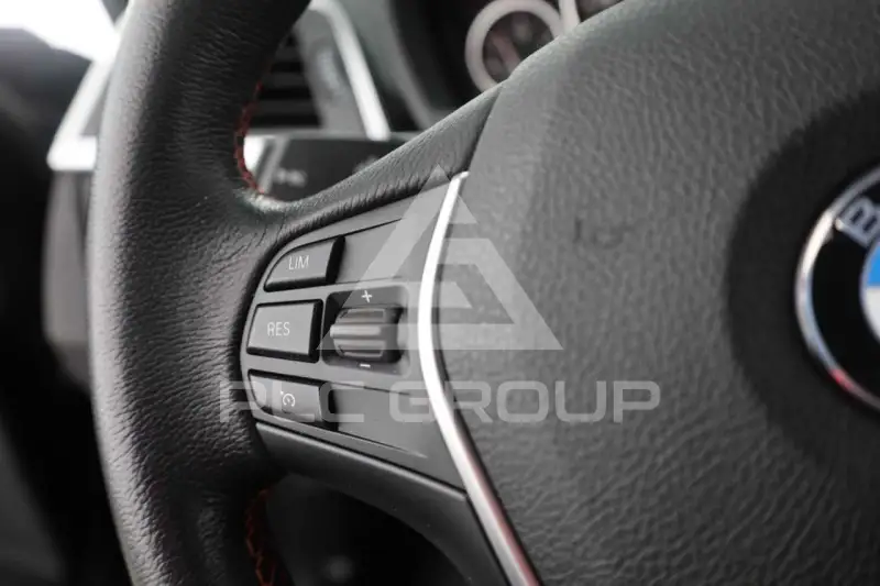 2018 BMW 330