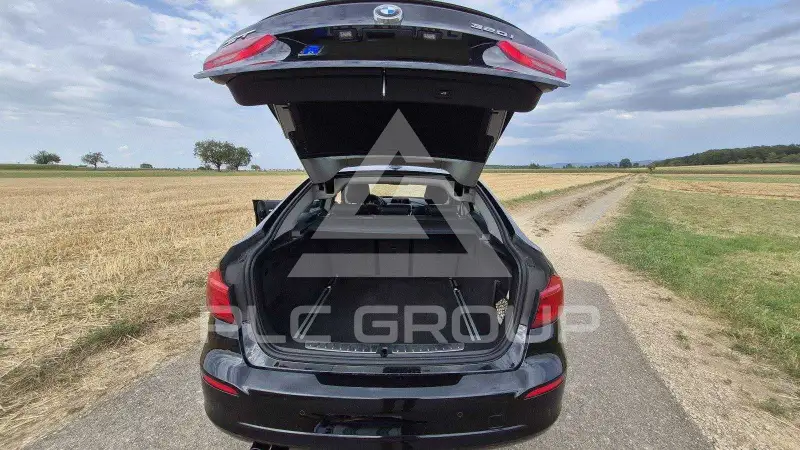 2018 BMW 330