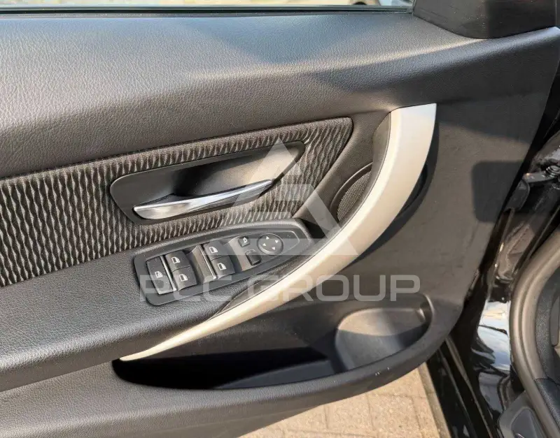 2018 BMW 330
