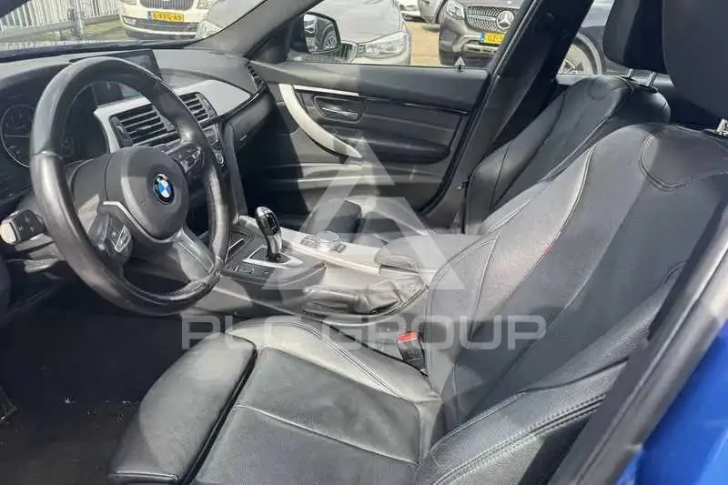 2018 BMW 330