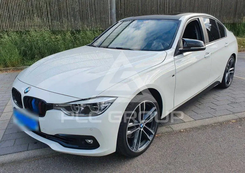2018 BMW 330