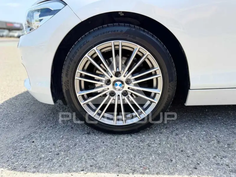 2018 BMW 120