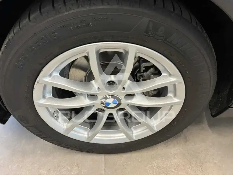 2018 BMW 120