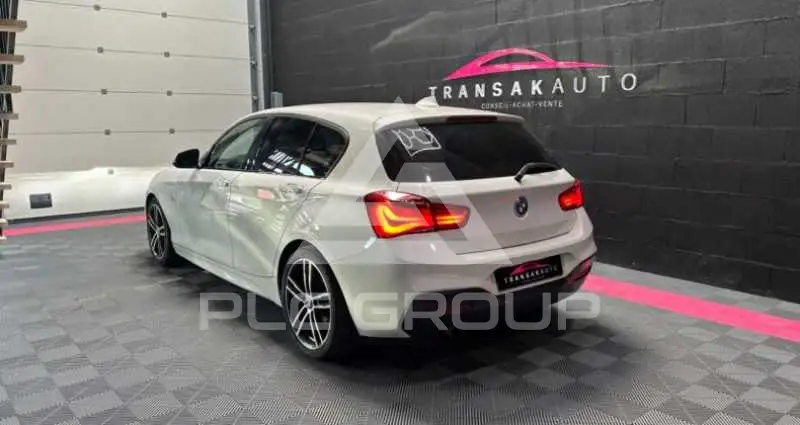 2018 BMW 120