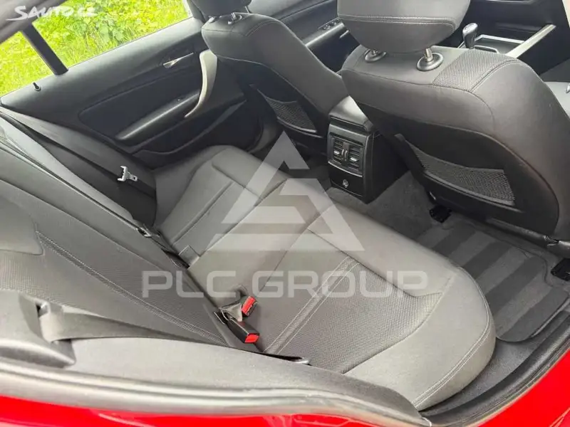 2018 BMW 120