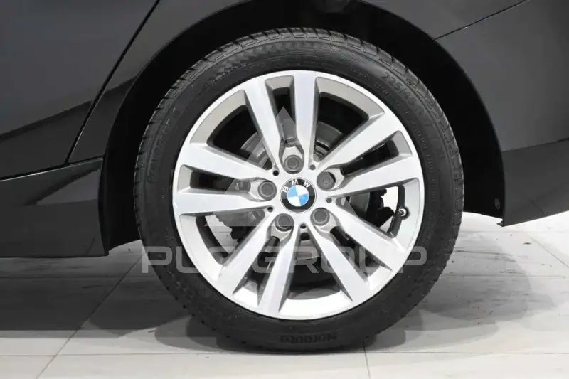 2018 BMW 120