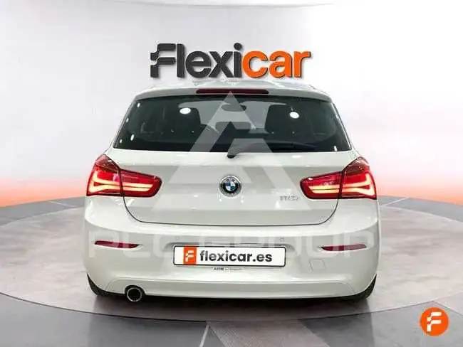 2018 BMW 120