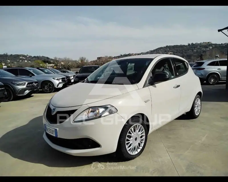 2018 Lancia YPSILON
