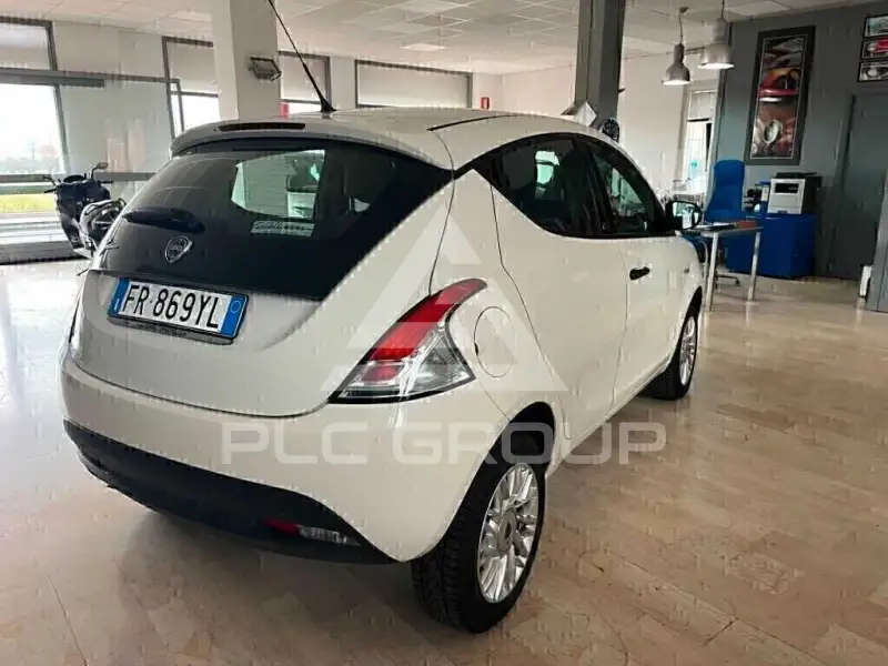 2018 Lancia YPSILON