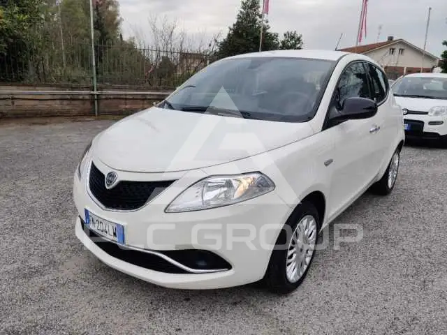 2018 Lancia YPSILON