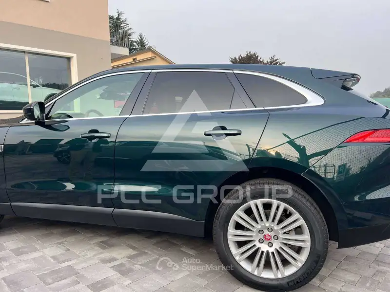 2018 Jaguar F-PACE