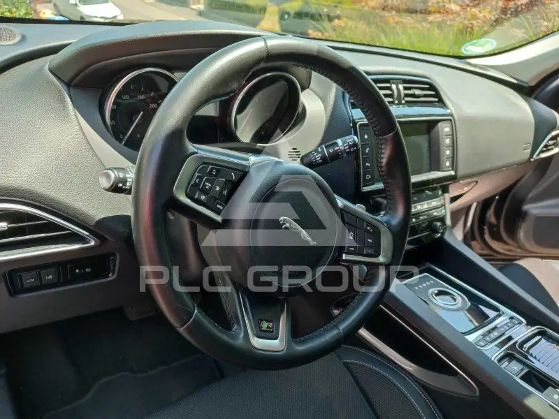 2018 Jaguar F-PACE