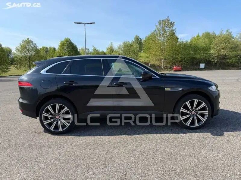 2018 Jaguar F-PACE