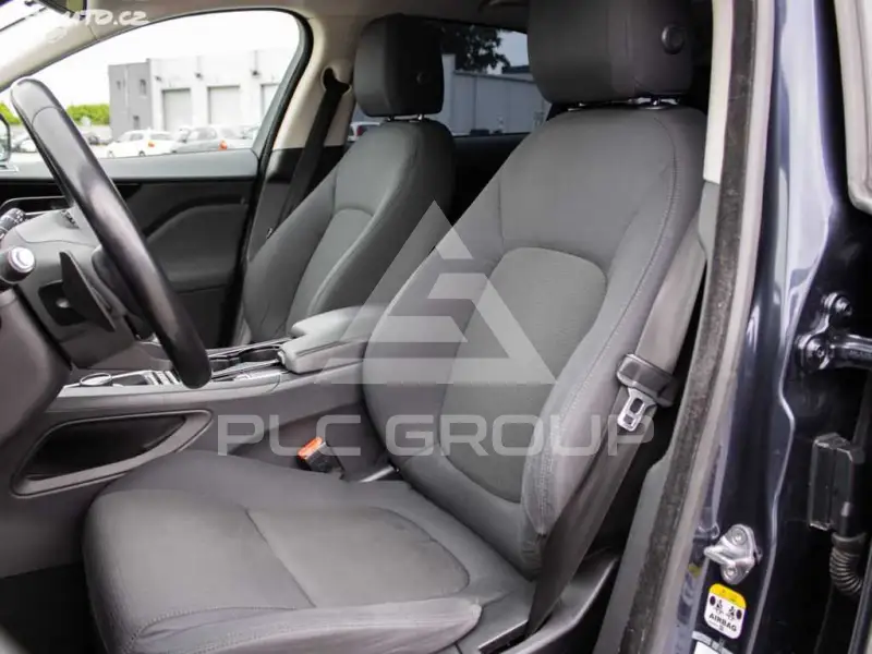 2018 Jaguar F-PACE